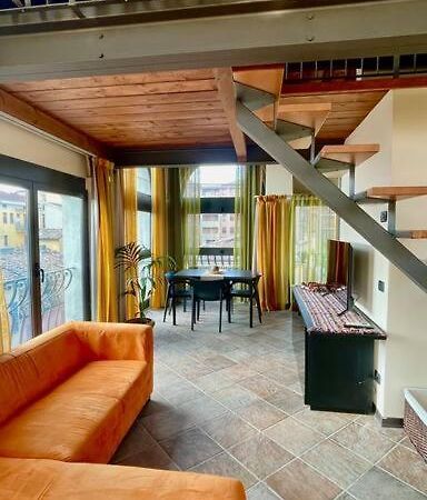 Apartamento Altana - Loft Sulla Citta Parma Exterior foto