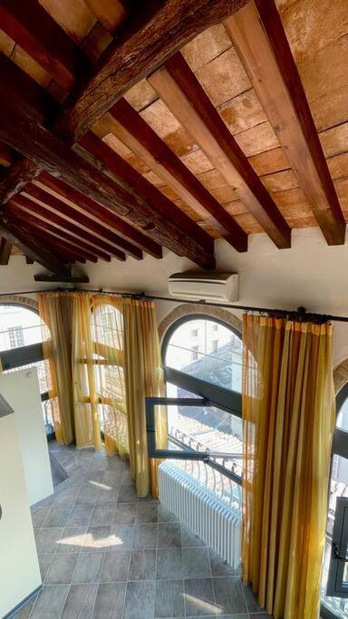 Apartamento Altana - Loft Sulla Citta Parma Exterior foto